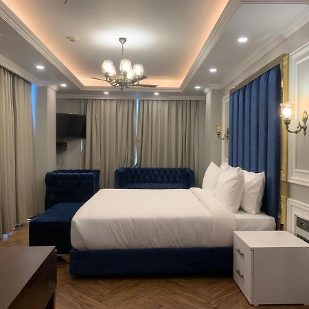 Claret Inn & Suite دالهوزي المظهر الخارجي الصورة