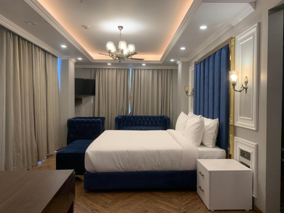 Claret Inn & Suite دالهوزي المظهر الخارجي الصورة